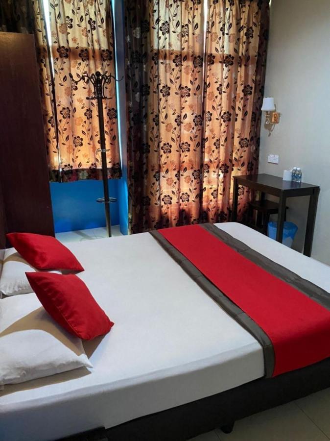 Stada Hotel Kubang Kerian كوتا بْهارو المظهر الخارجي الصورة